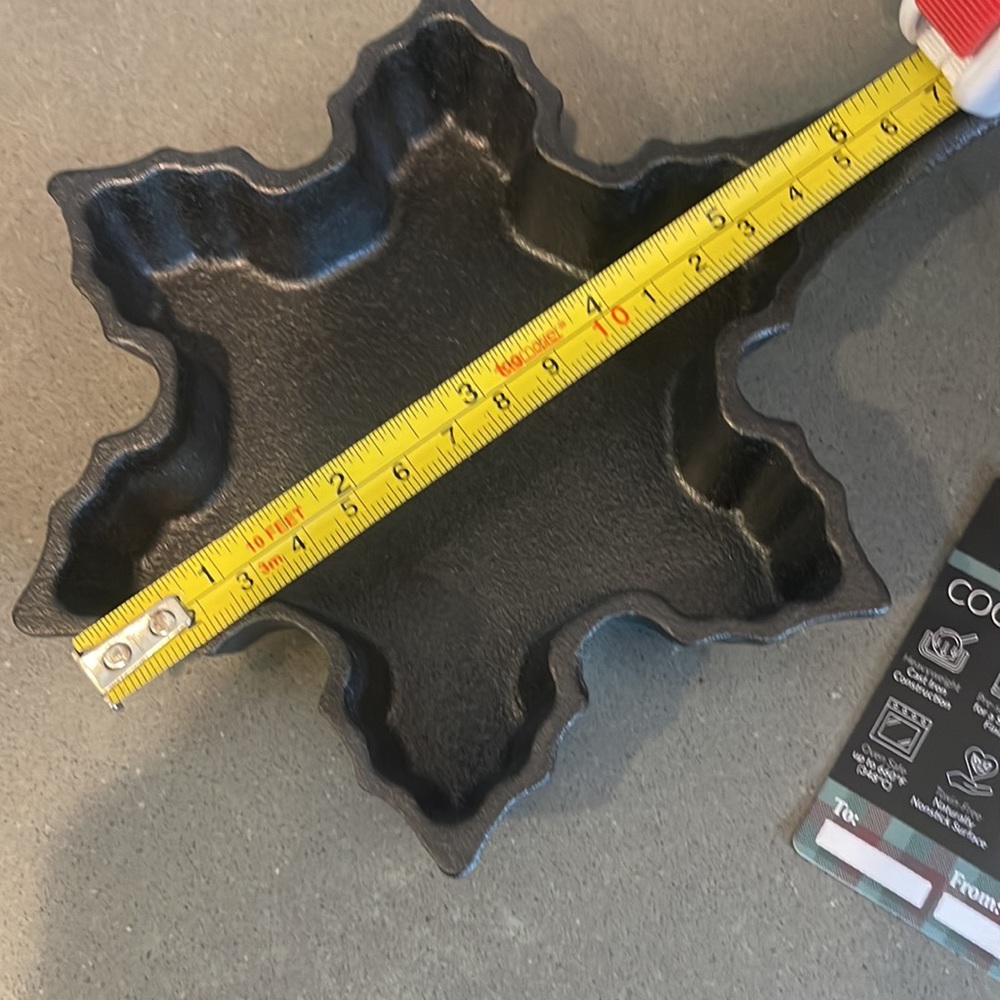 Mini cast iron skillet by BYLYN Steel C• - Picture 3 of 6